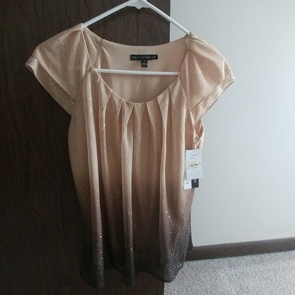 Von Maur top